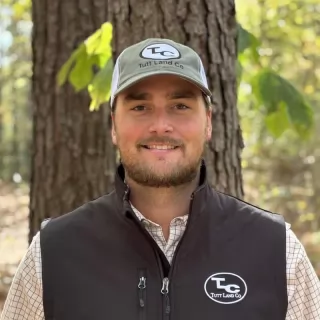 Will Amoroso Land Real Estate Agent