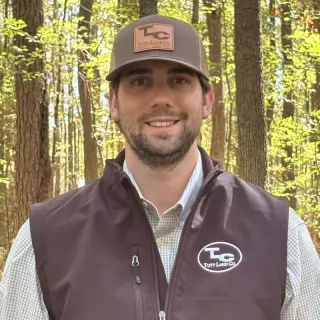 Lewis Campbell Land Real Estate Agent